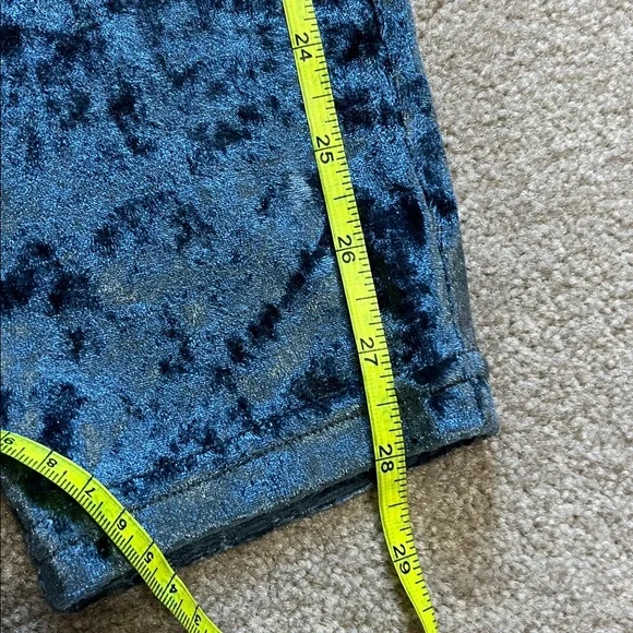 HUE Slate Blue Crushed Velvet Leggings Large NWT - Picture 7 of 8